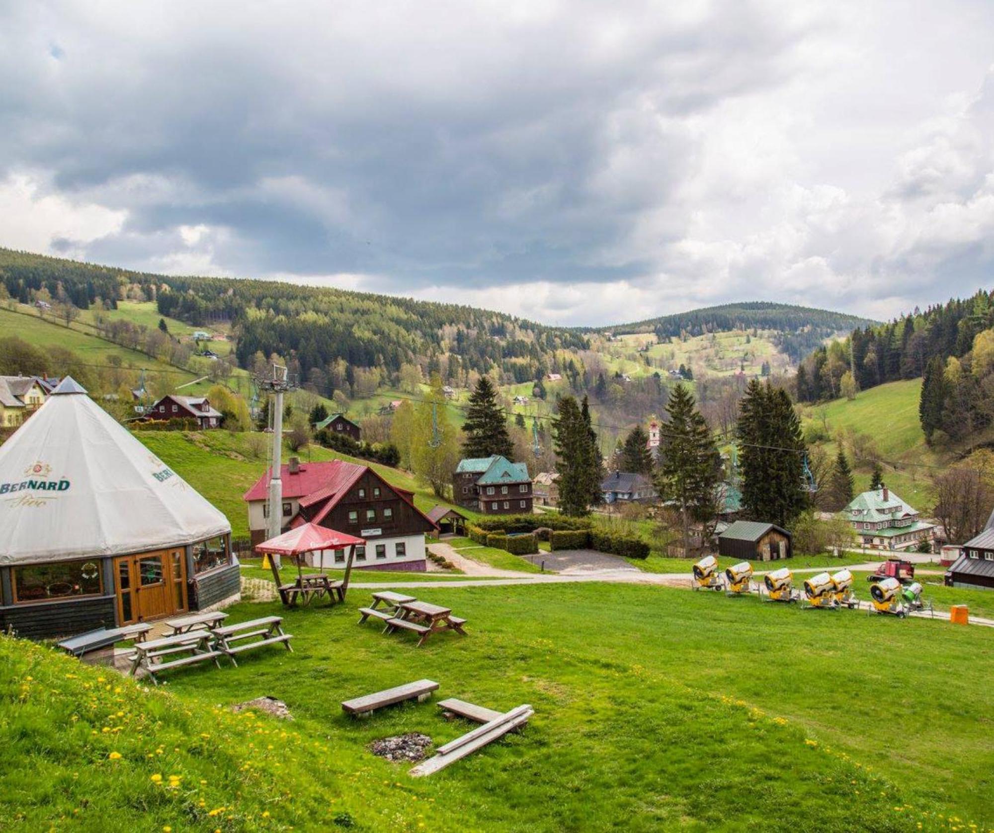 Hotel Modrin Pec pod Snezkou Esterno foto